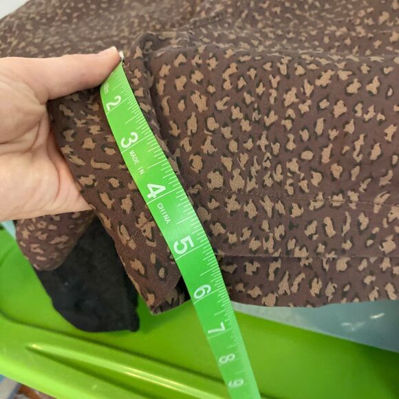 Social Standard Sanctuary Shorts Womens Sz L Brown Leopard Pull‎ On Pockets - Picture 8 of 11